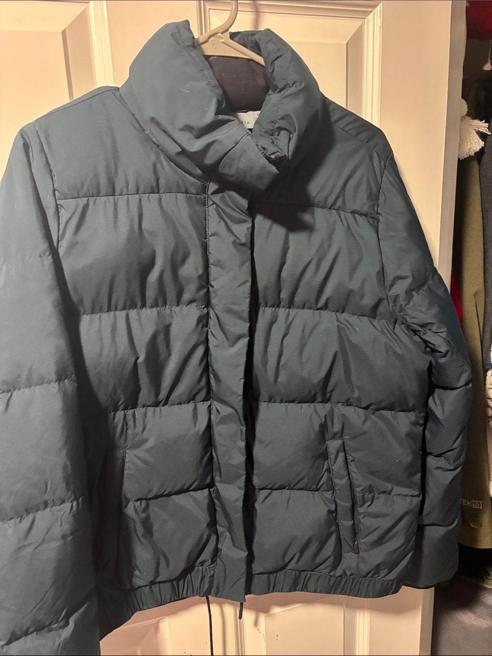 Athleta Puffer Jacket in Deep Green